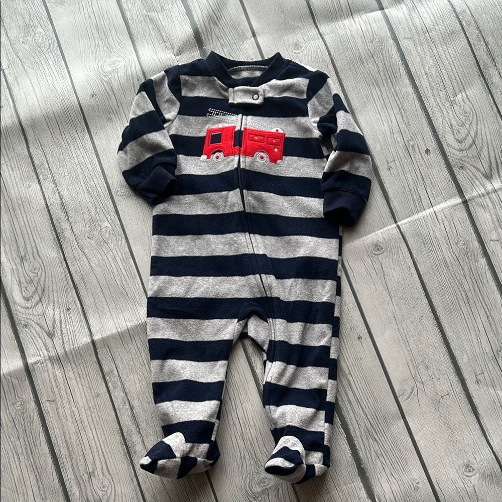 Carter’s 6mo Striped Navy and Gray Fire Truck Sleeper